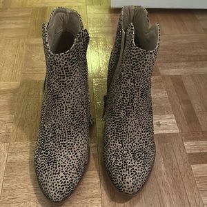 MIA printed booties size 9